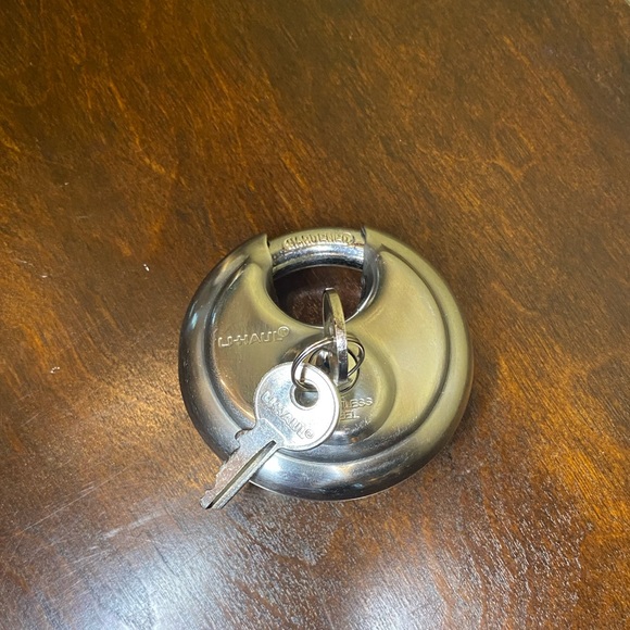 Storage 🔐Disc Lock 🔐 - Picture 2 of 4